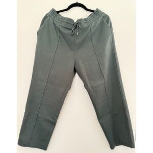 LIKE NEW  L A New Day Casual Work Pants